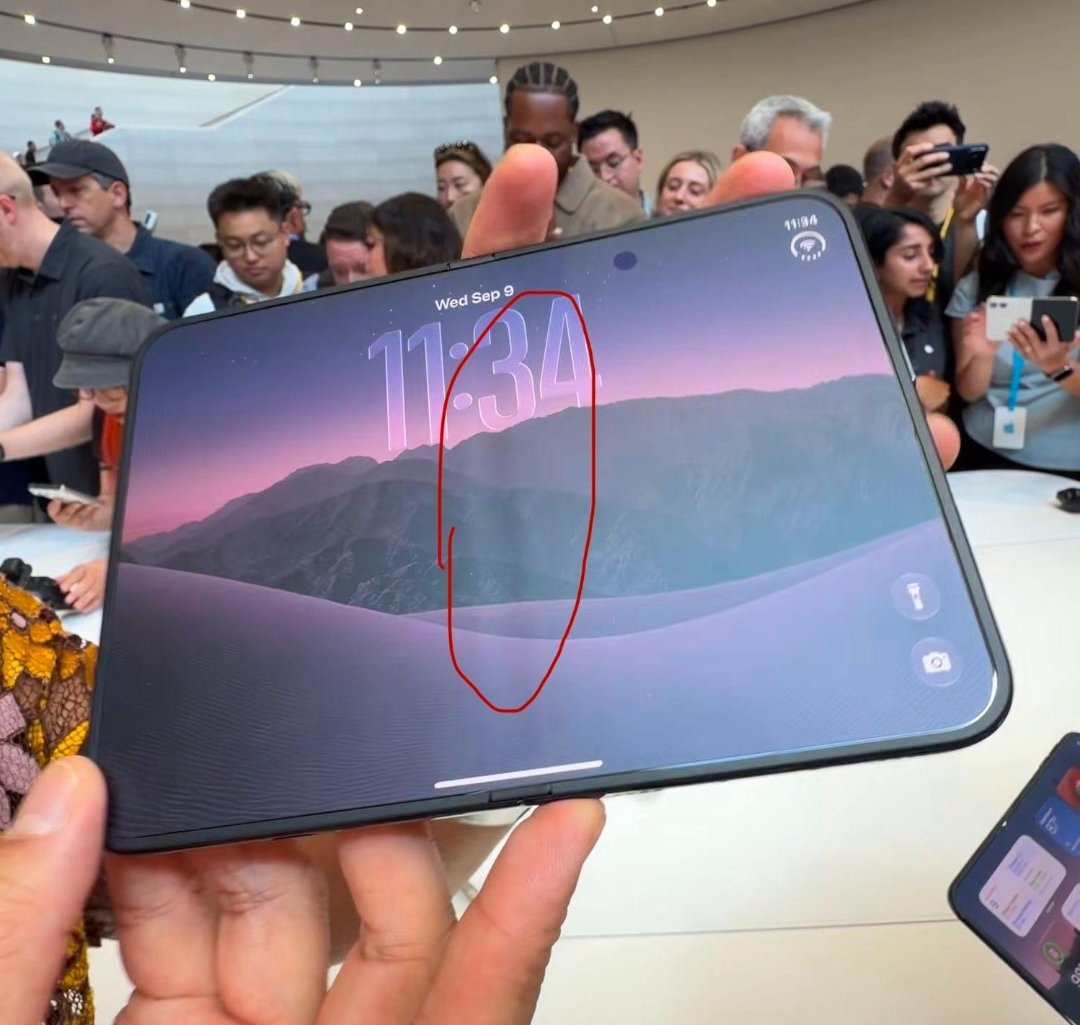 Apple Responds to iPhone Duo Screen Cracks — Replacement Details